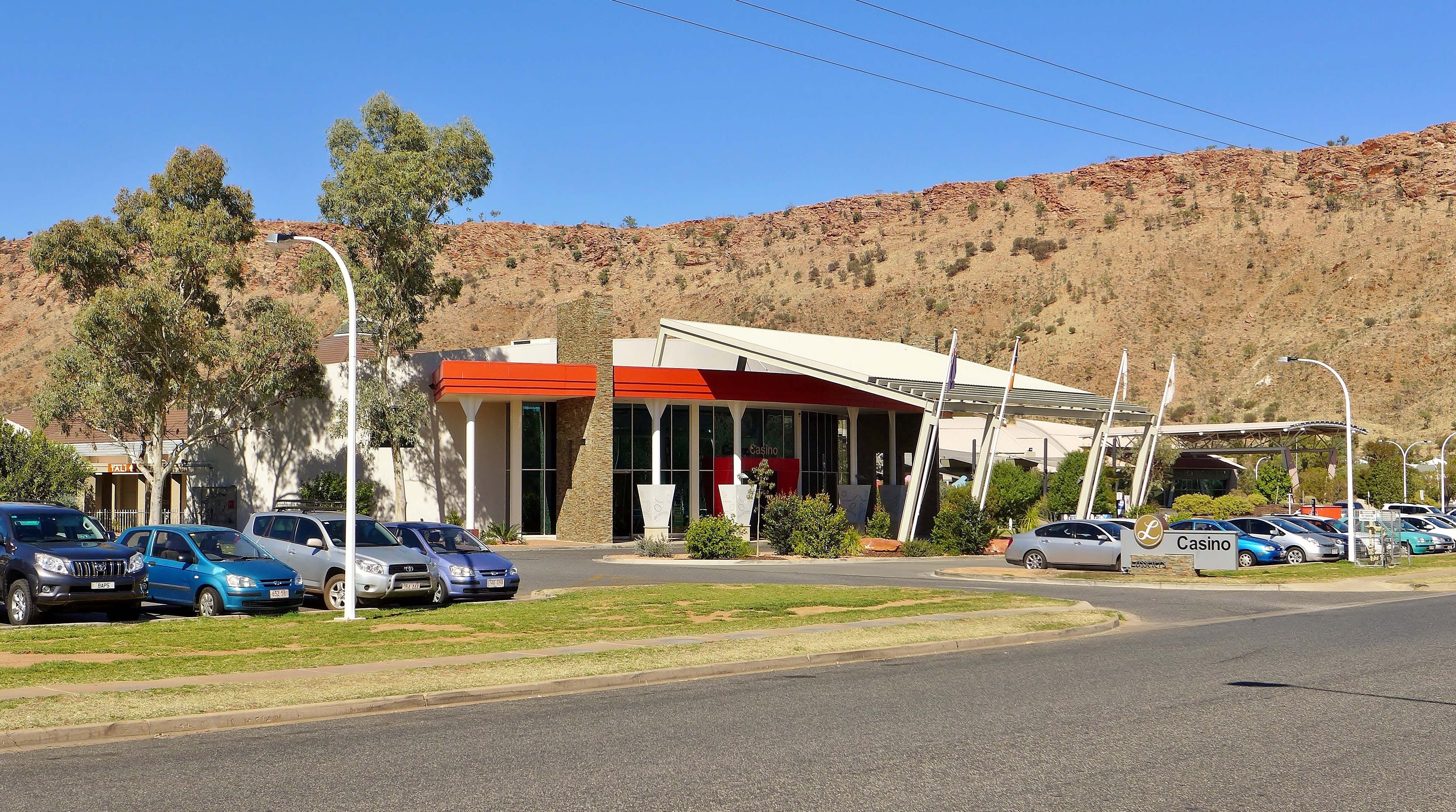 Lasseters Hotel Casino: A Premier Destination in the Heart of Australias Outback